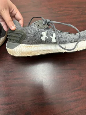 Under Armour Mens Grey Charged Rogue Tennis Shoes Size 11 thumbnail 4