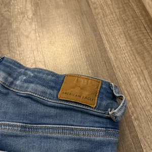 American Eagle Next Level Stretch Hi-Rise Ripped Jeggings thumbnail 3