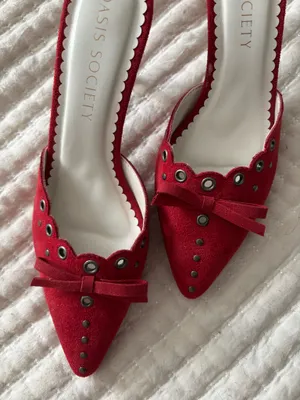 Red Boutique Heel thumbnail 2