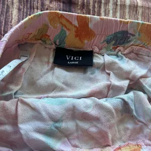 Women’s Vici Floral Skirt Size Large thumbnail 4