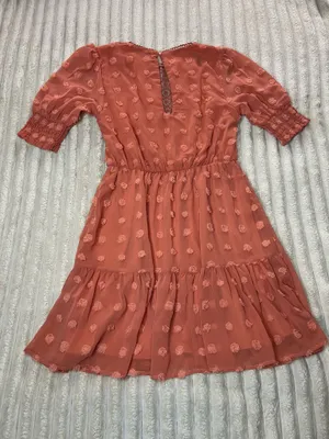 coral Swiss-dot lace mini dress, style classy/feminen thumbnail 2