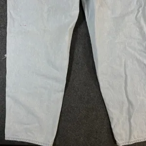 Madewell The Perfect Vintage Straight Jeans Light Wash Distressed Size 33 thumbnail 15
