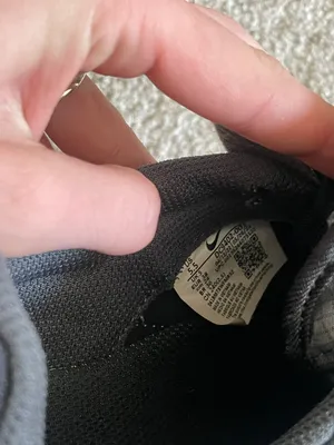 Nike Sneakers thumbnail 3