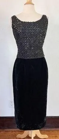 I.B. Diffusion Vintage 1990 Black Velvet Midi Sheath Skirt thumbnail 1