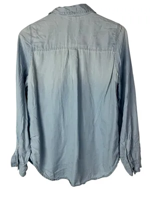 SO Light Blue Chambray‎ Long Sleeve Button Down M thumbnail 2