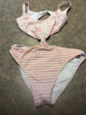 Abercrombie & Fitch Pink and White Cutout One-Piece Swimsuit thumbnail 1