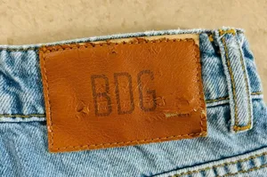 Urban Outfitters BDG Wilco Flare Jean WOMENS 24 Raw Hem Crop High Rise Ripped thumbnail 7