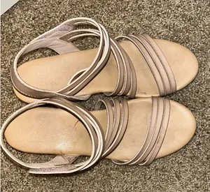 Blowfish Tan Wedge Sandals thumbnail 1