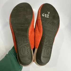 OTBT Springfield wedge sling back clog orange textured‎ leather women's size 8.5 thumbnail 7