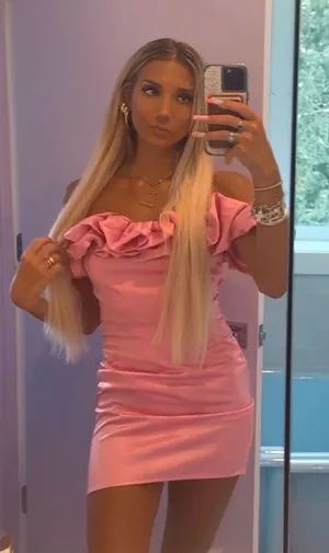 Pink dress thumbnail 1