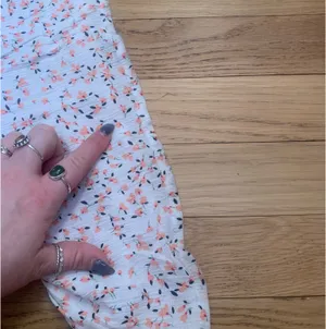 Kendall + Kylie Wide Leg Floral Pants thumbnail 6