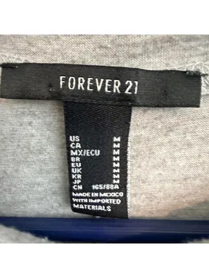 Forever 21 Women's Medium Detail Crop Top thumbnail 4