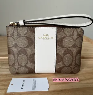 Coach Wristlet thumbnail 1