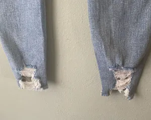 American Eagle Ripped Jeans thumbnail 3