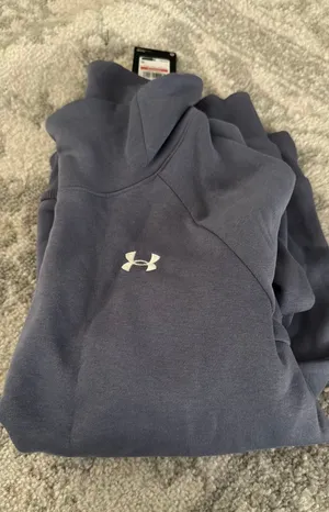 Mock neck Under Armour sweatshirt thumbnail 1