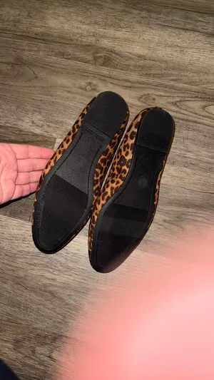 Old Navy Flats Ballet thumbnail 2