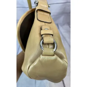 Coach Legacy Leather Flap Shoulder Bag Tan Style F15170 Turnlock thumbnail 9