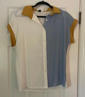 🩷 3/$18 SHEIN Cream and White Buttoned Boxy Top blue mustard yellow button down thumbnail 1