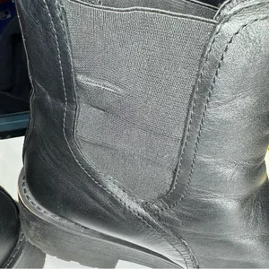 Sam Edelman Justina Chelsea Black Ankle Boots with Platform Sole 10 leather moto thumbnail 10