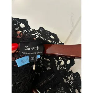 EUC Bardot Elise Womens Black Crochet Lace Cocktail Midi Dress US 6 thumbnail 4