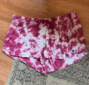 Champion 2XL Tie Dye Shorts thumbnail 1