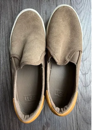 UGG Women's Tan Suede‎ Slip On Casual Sneakers Shoes Size 8 thumbnail 1