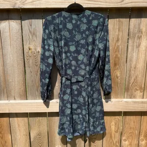 Abercrombie & Fitch Navy Blue Floral Long Sleeve Wrap Mini Dress LT Tall thumbnail 3