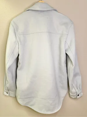NWT Abercrombie & Fitch Light Blue Super Soft Snap Button Shacket Shirt Jacket thumbnail 3
