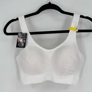 NWT Bali Women's Comfort Comfortflex Fit‎ Seamless Shaping Wireless Bra Medium thumbnail 2