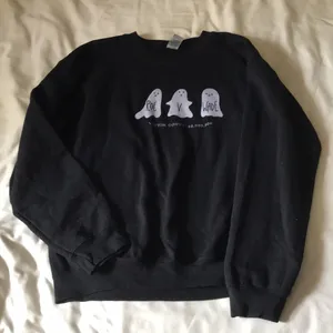 Gildan Roe V Wade ghost crewneck thumbnail 6