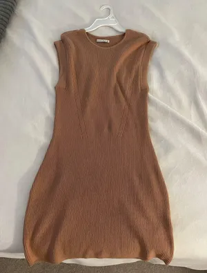Abercrombie Sleeveless Sweater Dress thumbnail 1