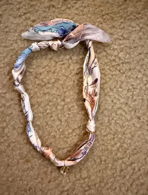 Scarf necklace Multiple thumbnail 1