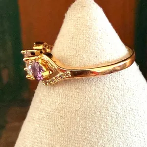 Gold Tone Cubic Zirconia Ring Heart Purple Stones thumbnail 6
