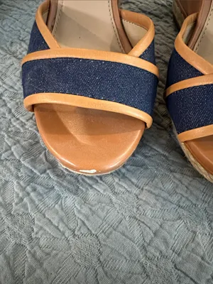 ANTONIO MELANI Navy and Tan Ankle-Strap Block Heels thumbnail 2