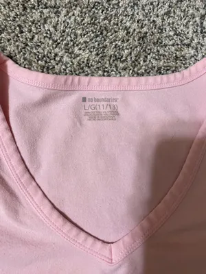 No Boundaries Pink Cap Sleeve V-Neck Tee 🌸 thumbnail 3