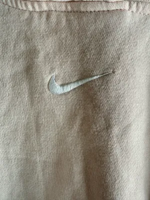 Nike Light Pink Women's Oversized Fleece Hoodie Sweatshirt thumbnail 2