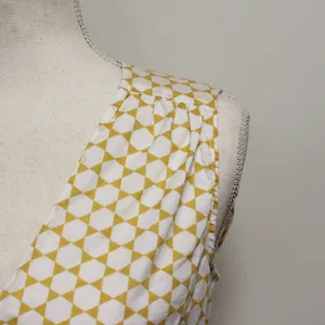 Banana Republic Sleeveless V Neck Geometric Blouse thumbnail 3