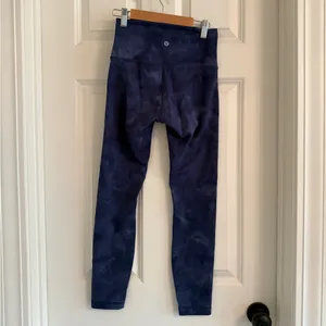 Lululemon Wunder Train High-Rise Tight 25" *Diamond Dye Naval Blue | Size 4 thumbnail 5