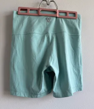 Tna TnAction Women Mint Green High Waisted Biker Shorts Size M Athletic Yoga‎ thumbnail 1