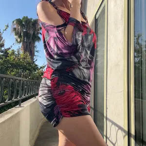Brand New Cold Shoulder Ruched Longline Mini Dress – Red & Purple Abstract Floral with Chain Strap (S) thumbnail 3