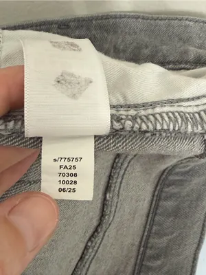 LOFT Cuffed High Rise Wide Leg Jeans in Light Gray - Size 32/14 thumbnail 8