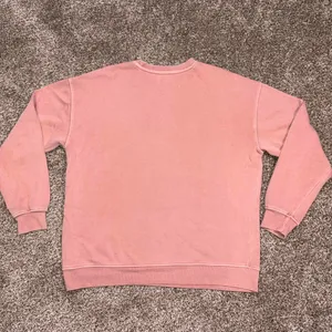 Brooks & Dunn crewneck sweatshirt 'Down that Red Dirt Road'. thumbnail 3