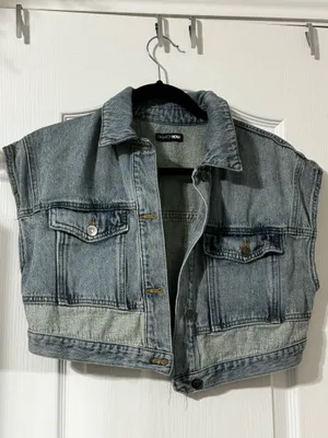 FashioNova 2pc denim short set thumbnail 3