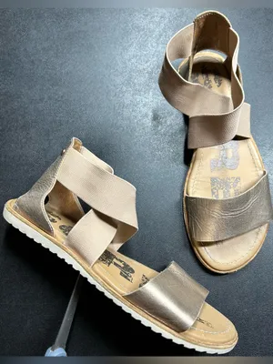 Sorel Women’s Size 7 Ella Strappy Beige Gold Metallic Sandals Shoes thumbnail 1