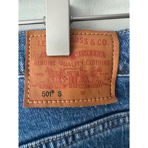 Levis Premium 501 Skinny Distressed Jeans Medium Wash Button Fly Women 26 thumbnail 3