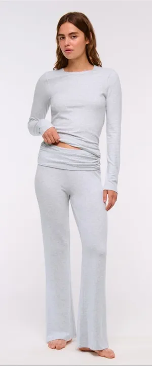 Abercrombie & Fitch Light Gray Wide-Leg Fold-Over Waist Pants thumbnail 1