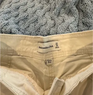 Abercrombie Relaxed Curve Love Cargo Pants thumbnail 4