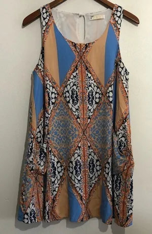 Entro Sleeveless Mini‎ Dress Size Small thumbnail 1