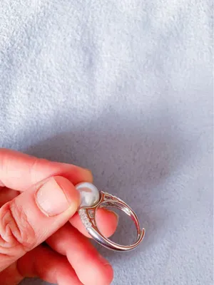 Large Ring Sculpture with Pearl And Crystals - Cocktail Pearl Ring thumbnail 7