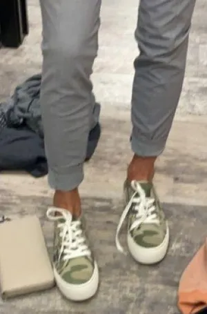 Steve Madden Platforms thumbnail 1